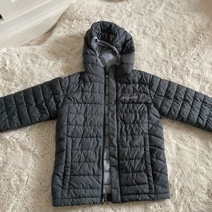 Boys Columbia Hooded Powder Lite Puffer Jacket (size 8)